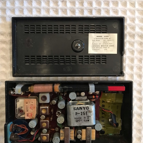 Vintage Channel Master Model 6506 Transistor Radio Works! - Picture 5 of 12